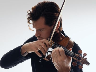 Mendelssohn’s Violin Concerto with Violinist Blake Pouliot