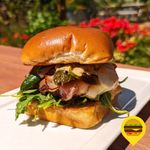Jalapeño Popper Burger: Migration Brewing (part of Portland Mercury’s Burger Week 2022)