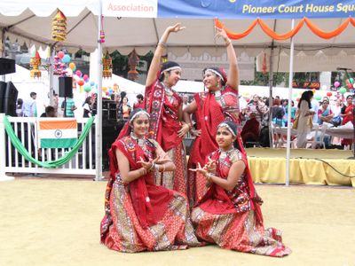 <a href="https://everout.com/portland/events/india-festival/e121952/">India Festival</a> will present music, dance, fashion, food, and more from the South Asian country.
