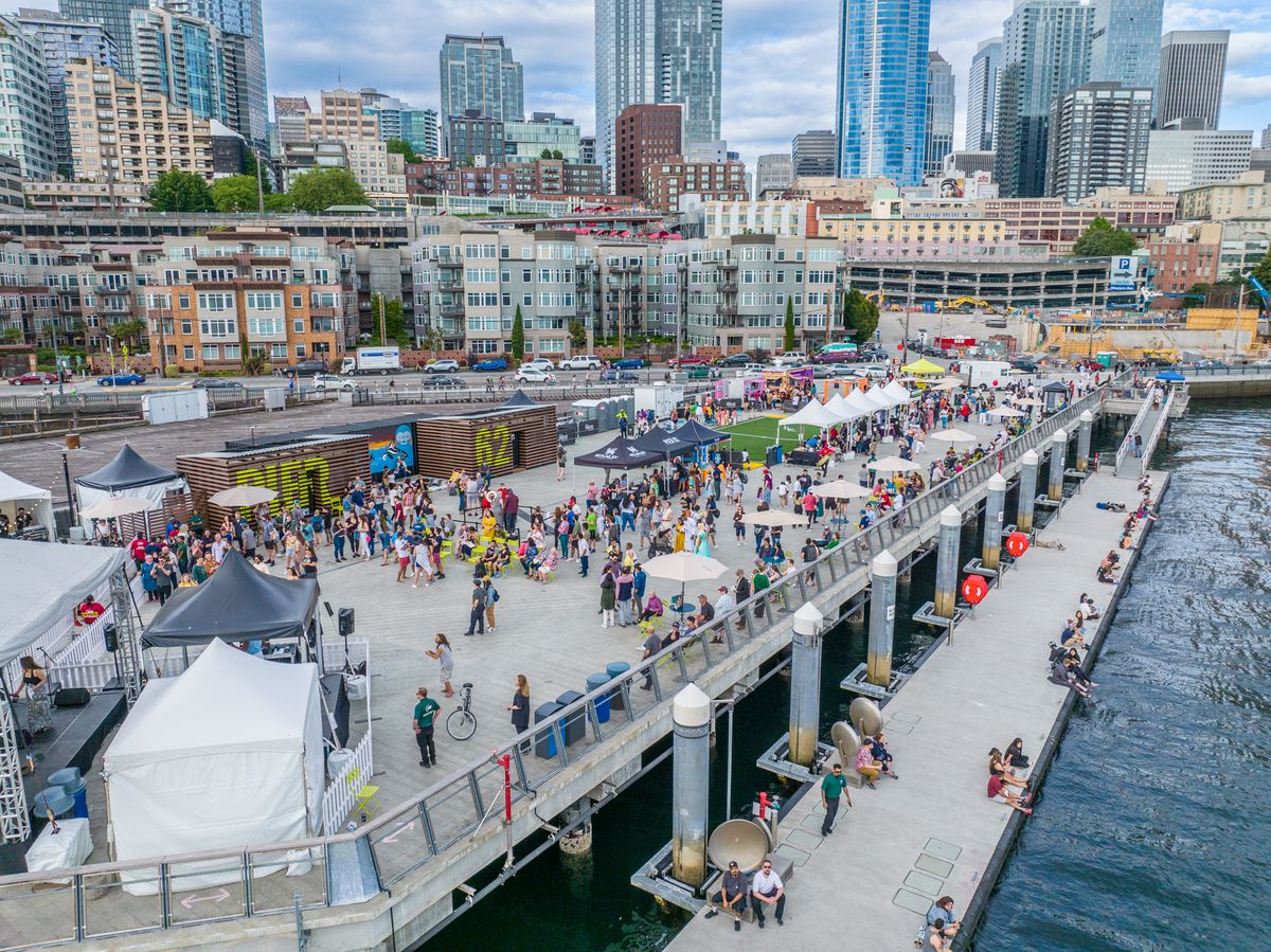 Waterfront Park — Seattle Mariners Party at the Pier