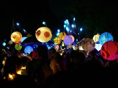 Grab your lanterns: <a href="https://everout.com/seattle/events/luminata/e154492/">Luminata</a> will be lit.