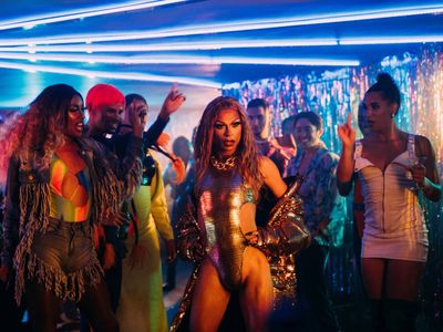 Watch LGBTQ+-centered stories like <em>Runs in the Family</em> in person or virtually during the <a href="https://everout.com/seattle/events/seattle-queer-film-festival/e154561/"><span style="font-weight: 400;">Seattle Queer Film Festival</span></a>.&nbsp;