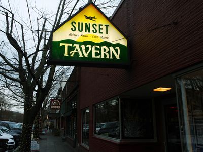 Sunset Tavern