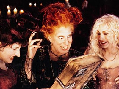The Halloweentime classic <em>Hocus Pocus</em> will screen with its spooky mutual, <em>Beetlejuice</em>, <a href="https://www.portlandmercury.com/events/29430309/hocus-pocus-and-beetlejuice">all weekend long</a> at the 99W Drive-In.