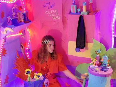 Kitsch colors and happy faces will lift your mood at Colleen Louise Barry's <i><a href="https://www.thestranger.com/events/41169680/colleen-louise-barry-the-trophy-room">Trophy Room.</a></i>