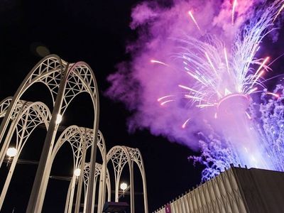 Ring in a new decade with laser karaoke, live DJs, and primo views of the Space Needle's fireworks show at <a href="https://www.thestranger.com/events/42033264/spectra-nye-2020">Spectra</a>, the Pacific Science Center's speakeasy-style New Year's Eve party.