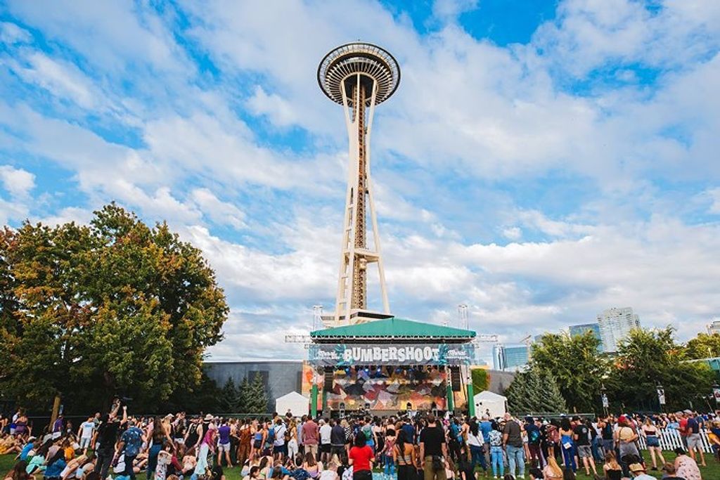 Mitchell & Ness bringing throwback jersey pop-up to Public Square