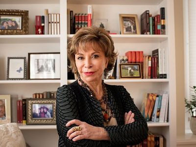 Don't miss a Town Hall reading with Chilean author <a href="https://www.thestranger.com/events/41820181/isabel-allende-a-long-petal-of-the-sea">Isabel Allende</a> on Thursday.