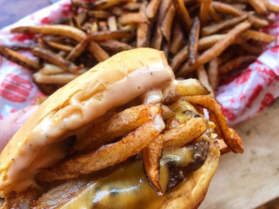 For National French Fry Day, <a href="https://everout.com/stranger-seattle/search/?&q=li%27l%20woody%27s">Li'l Woody’s</a> will be offering <a href="https://www.instagram.com/p/CChreBuI4Kg/">free fries</a> with any purchase of their special Fry Sauce Burger (available through July 13) when you order online or call ahead for pickup.
