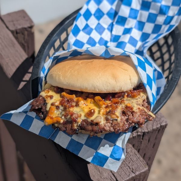 Midwest Beer Cheese Burger
