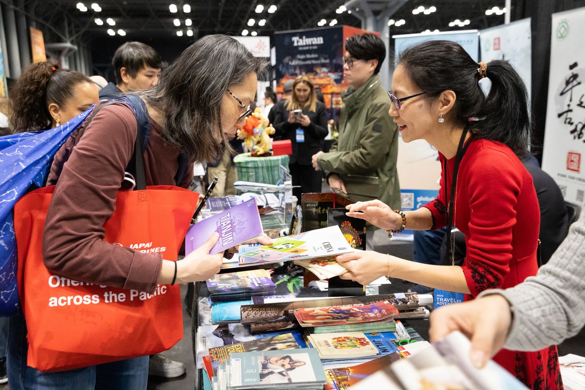 Seattle Travel Show at Seattle Convention Center – Arch Building in ...