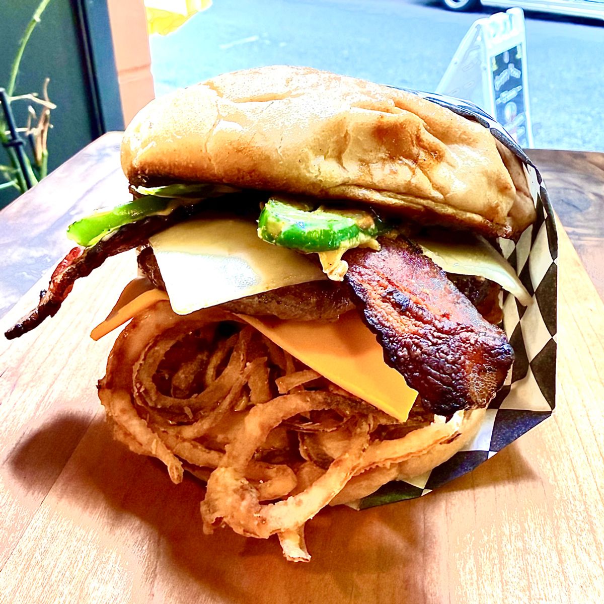CowboyBeez Burger @ Hunny Beez