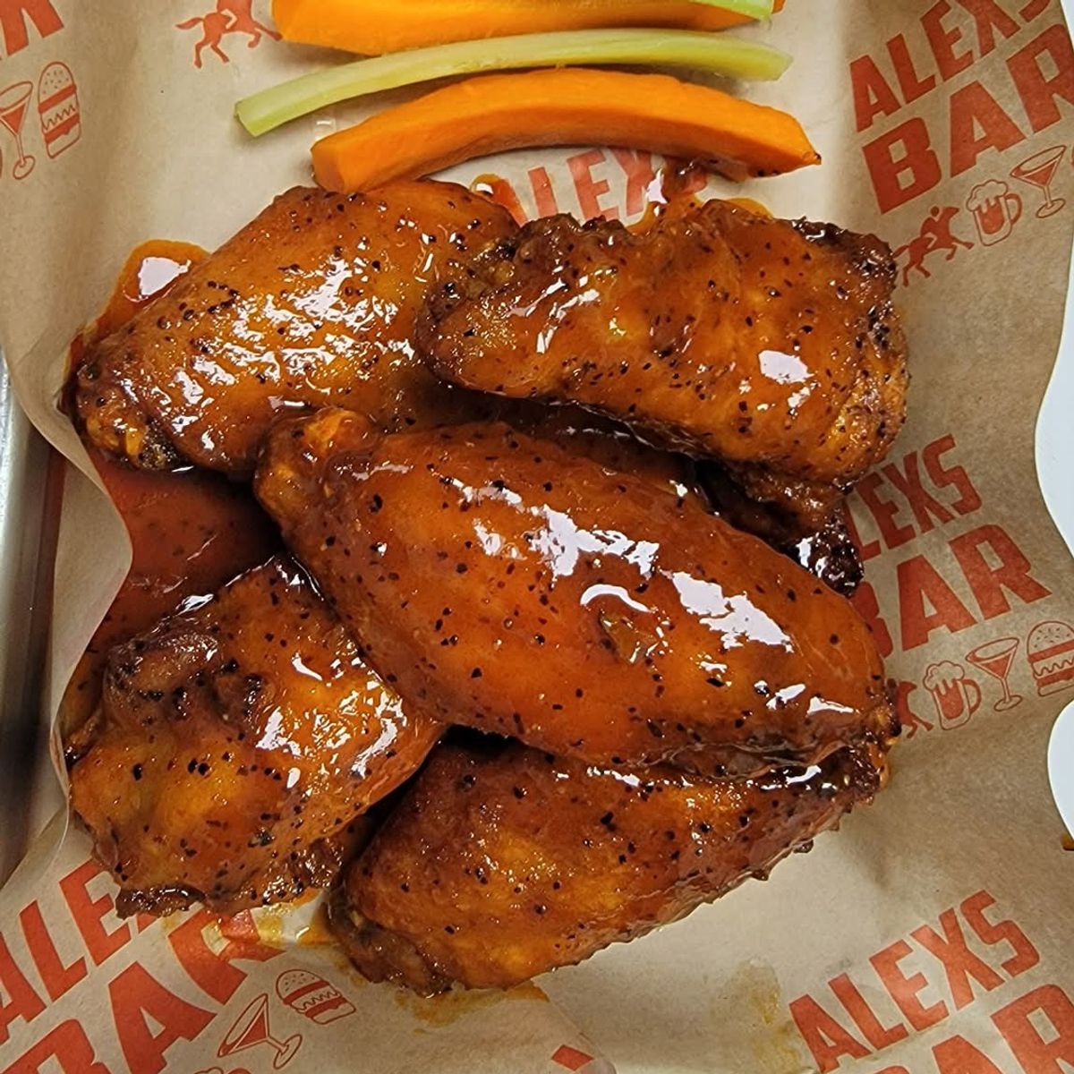Hot Honey Buffalo Wings @ Alexs-Bar