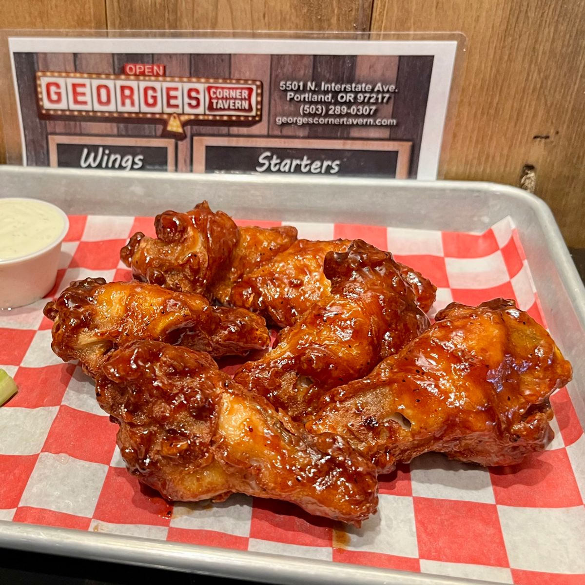 George's Smokehouse Wings @ George's Corner Tavern