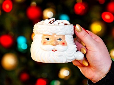 Have a cup (or several cups) of cheer at <a class="event-header fw-bold" href="https://everout.com/portland/events/the-portland-mercurys-holiday-drink-week/e160848/">The Portland Mercury's Holiday Drink Week</a>!