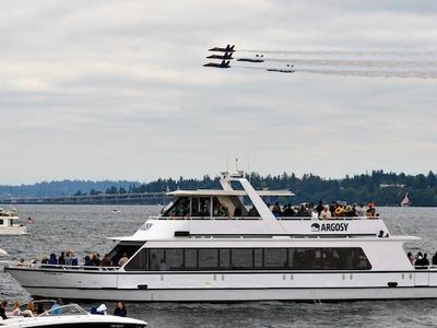 Argosy Cruises Seafair Blue Angels Viewing (All Ages) - Lady Mary 