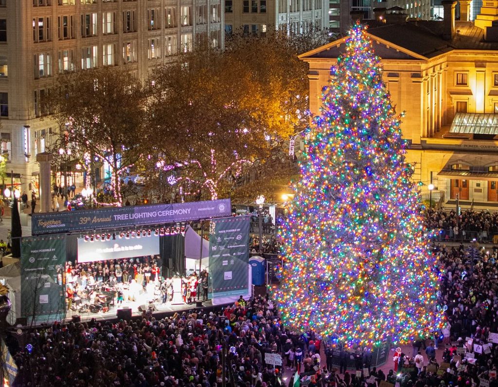 Your Guide to 2024 Holiday Events in Portland - EverOut Portland